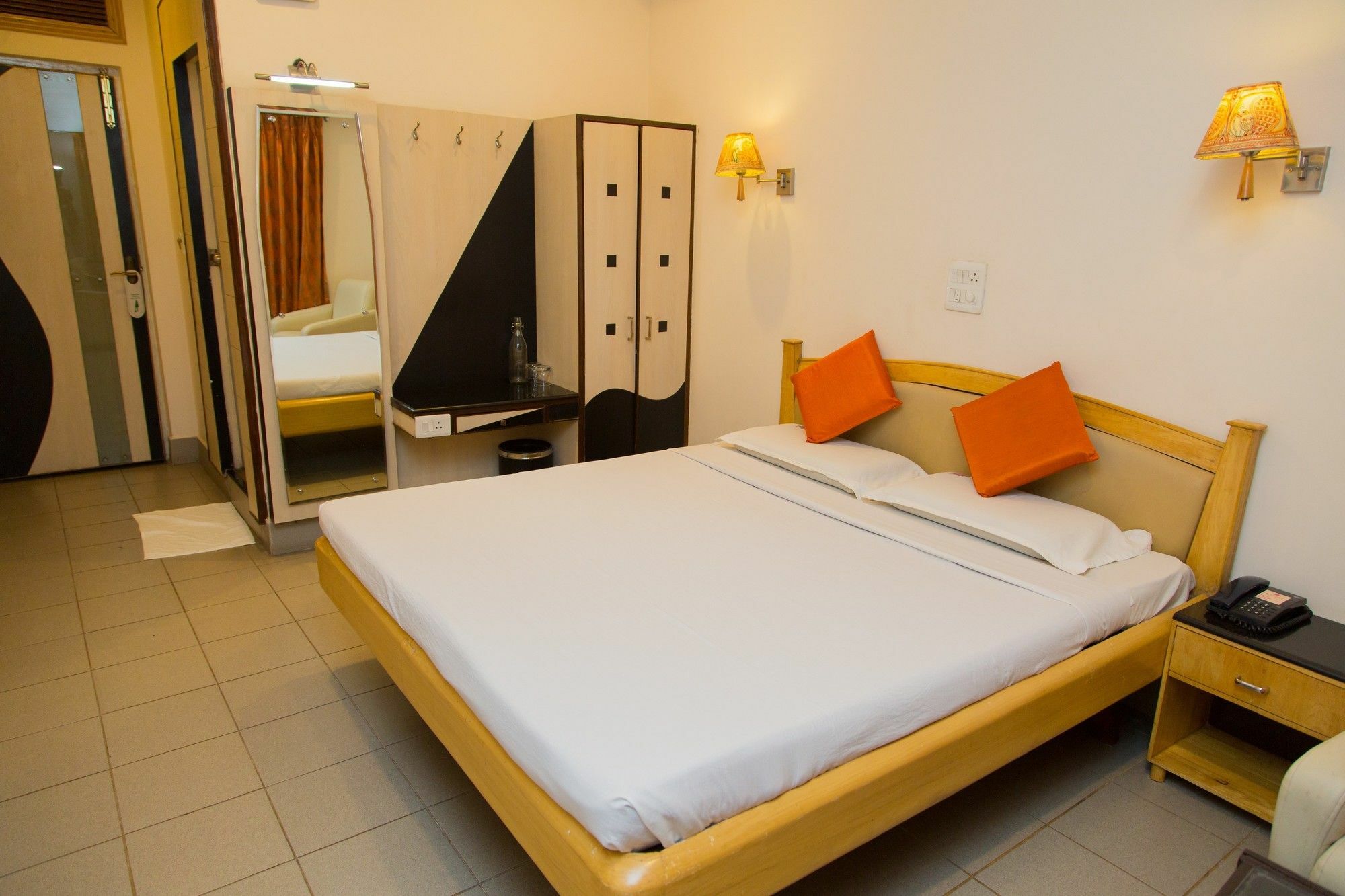Fabhotel Kinnera Comforts Railway Station Βιζαχαπατνάμ Εξωτερικό φωτογραφία
